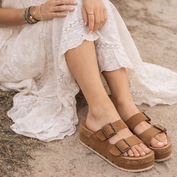 Altar'd State Shoes - Altar’d State Serenna Platform Slide Sandals Size 9 Brown Double Buckle Boho